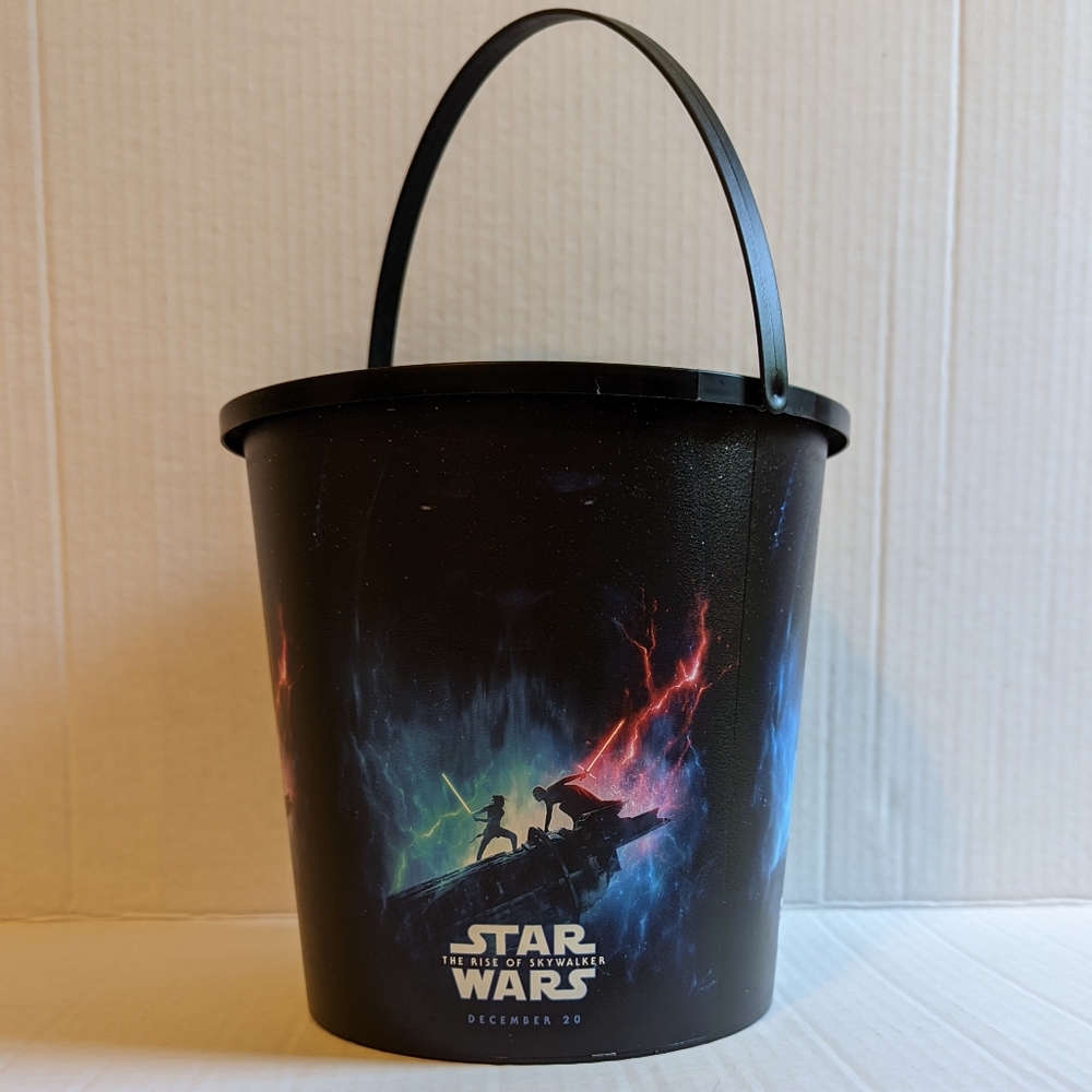 Star Wars Rise of Skywalker Popcorn Tub